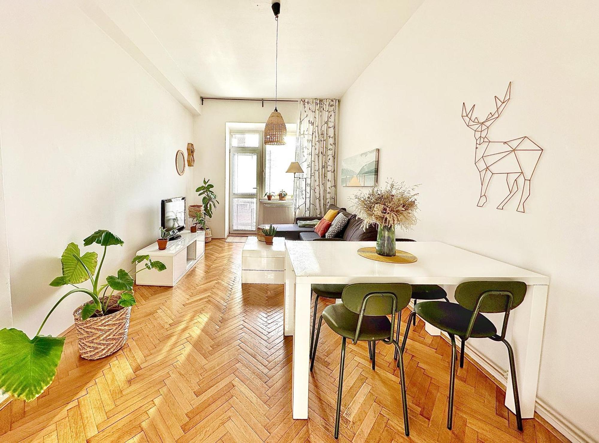 Bright And Central Suite With A Balcony Brno Exterior photo